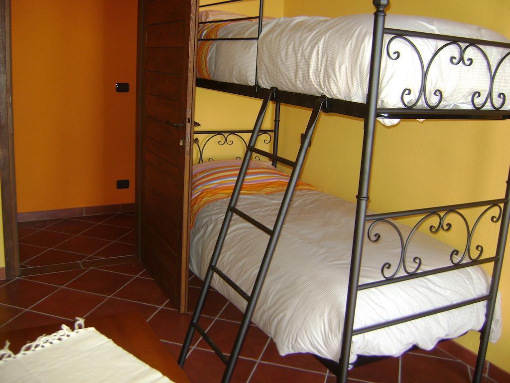 Agriturismo A Nostro Mizoun Ostana Kamer foto