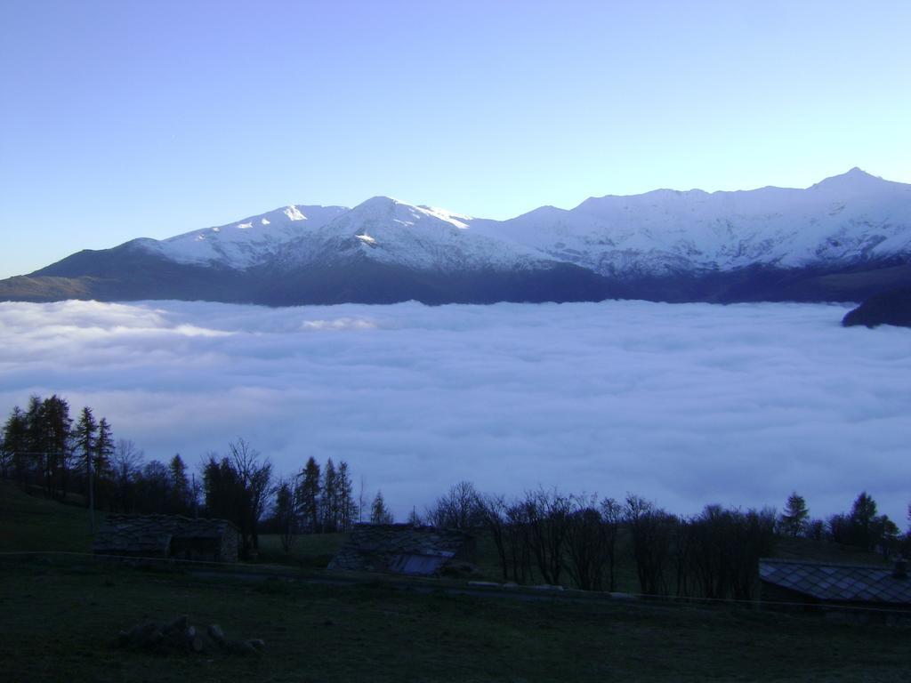 Agriturismo A Nostro Mizoun Ostana Buitenkant foto